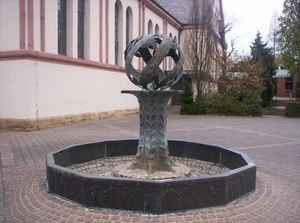 Josef 002 Kirchplatz